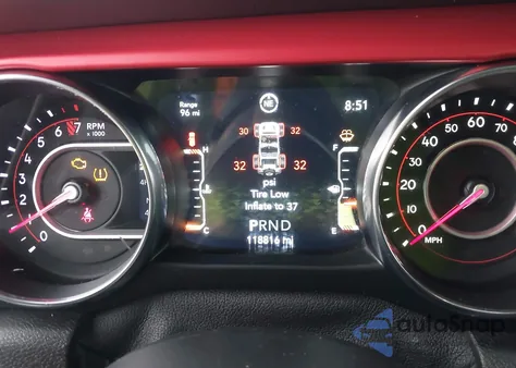 2019 Jeep Wrangler Unlimited Rubicon 4X4 z USA, uszkodzony, nr VIN 1C4HJXFG6KW643370